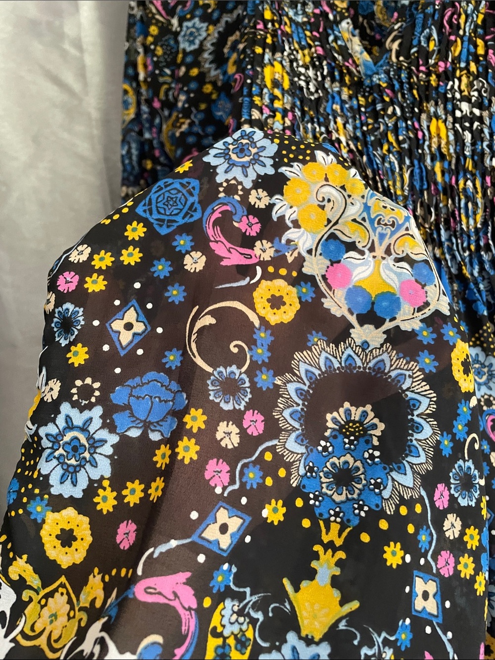 Roaman’s Flowy Floral Top - Picture 3 of 6